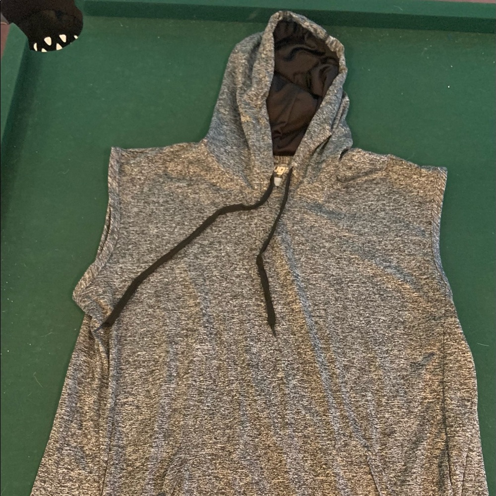Mens Gym / Workout Hoodie Tank Top! XL